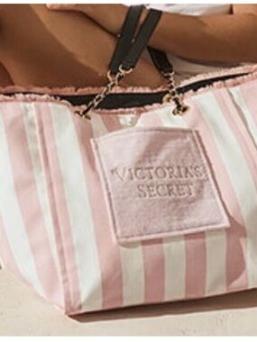 Victoria’s Secret Lmt Ed Pretty Large Fringe Tote Bag  W/ Front Pocket NWT